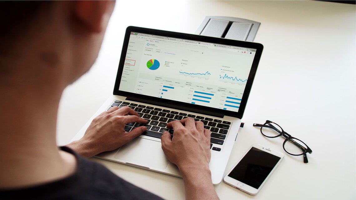 Apache Kafka: Replicación de Datos en Tiempo Real